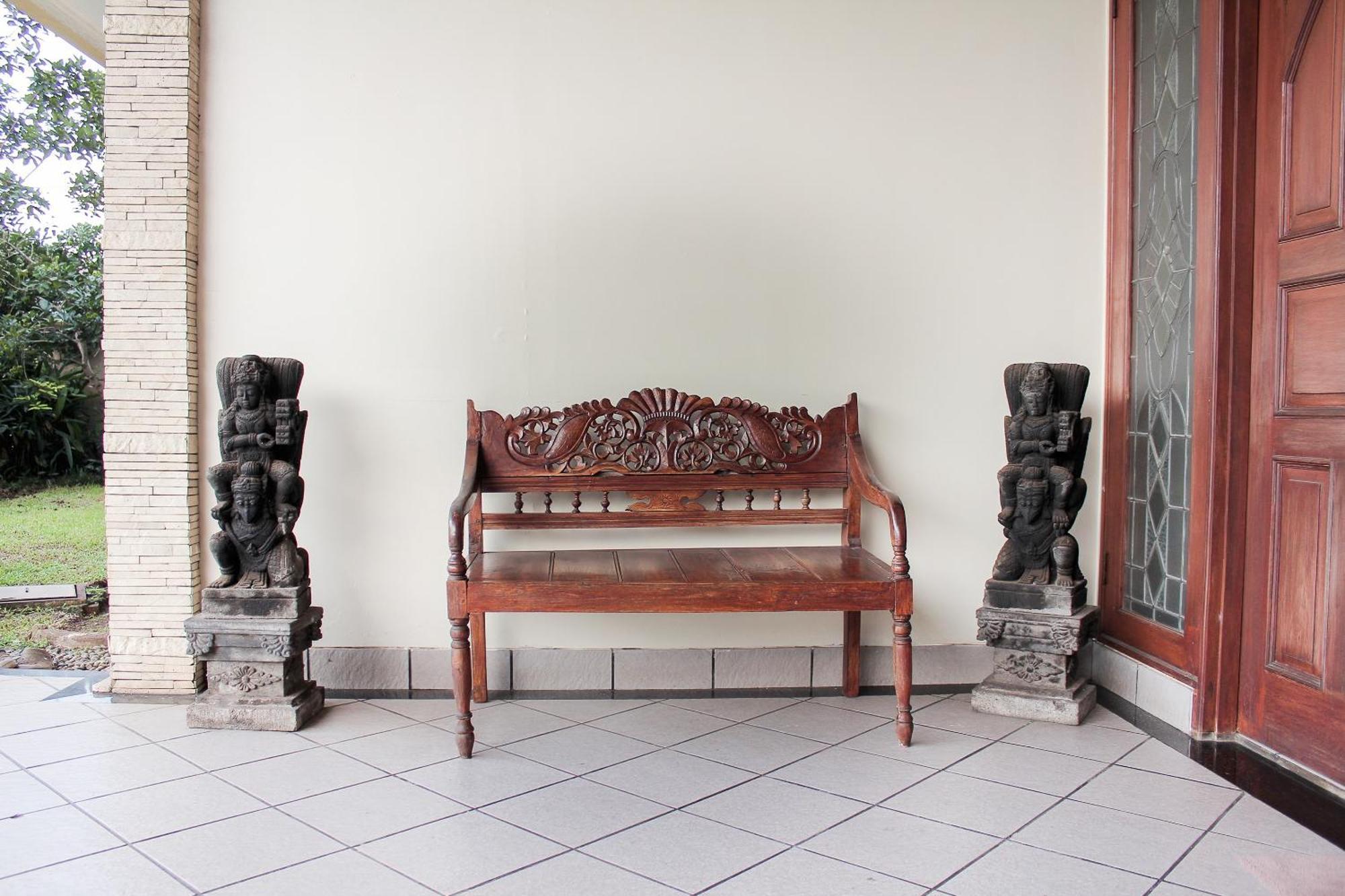 Super Oyo 123 Puri Lotus Hotell Jakarta Eksteriør bilde